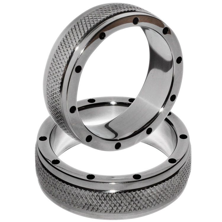 METAL HARD - ANNEAU POUR PÉNIS ET TESTICULES 50MM1